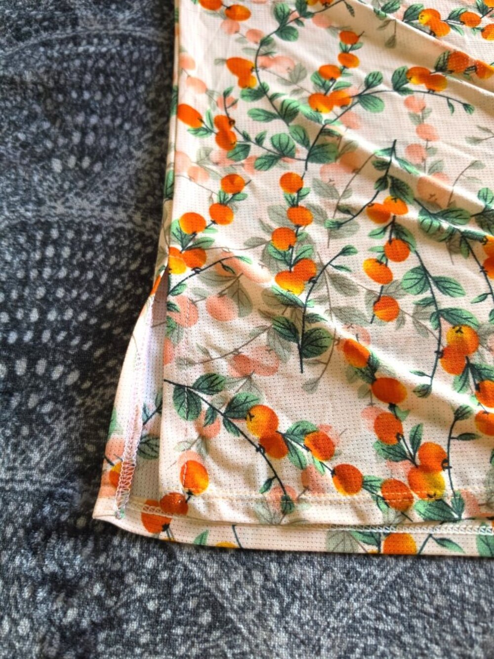 LuLaRoe Women's Size L Tropical Floral Knit Blouse Beige Orange Short Sleeve - Picture 6 of 9